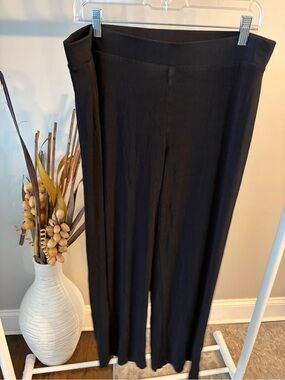 Chico's Black Wide-Leg Pull-On Pants size 2 / medium / 12
